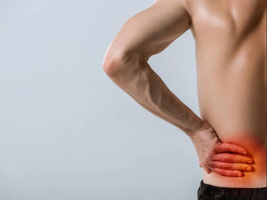医生说丨你的腰痛是腰椎间盘突出还是腰肌劳损？一个动作测试！