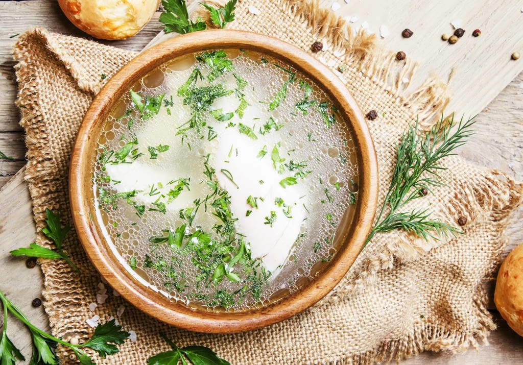 饭前喝汤好，还是饭后好？边吃饭边喝汤呢?