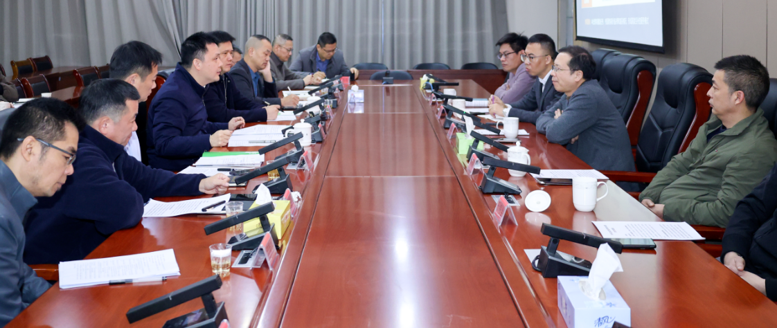 Government-Enterprise Collaboration for Smart Health | Guo Yong, County Magistrate of Lianjiang, Meets Chairman of HealthyWay