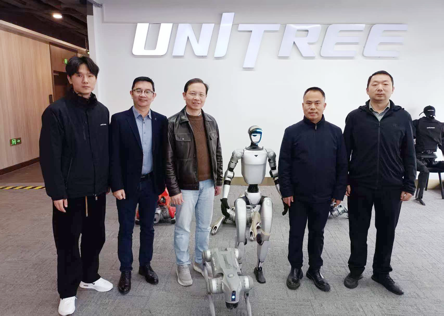 健康之路携手宇树科技,共探“AI医助+机器人医助+真人医助”三级服务体系